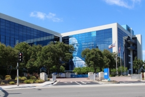 Intel l�ve finalement 20 Md$ pour acc�l�rer sa transformation dans l'IA