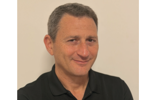 Nir Peleg, directeur mondial de la s�curit� des syst�mes d'information chez JFrog : �La gouvernance doit fonctionner � la vitesse des agent �
