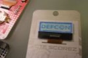 Le Defcon dvoile un badge  cran persistant