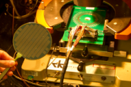Des transistors en nanotubes de carbone s'installent dans un ordinateur Des transistors en nanotubes de carbone s'installent dans un ordinateur