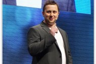 OVH annonce une monstrueuse levée de fonds de 267 M€ OVH annonce une monstrueuse levée de fonds de 267 M€