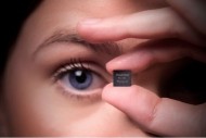 Avec Myriad X, Intel lance une puce d�di�e au deep learning