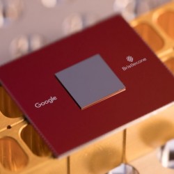 Le dernier-né des processeurs quantiques de Google, le Bristlecone de 72 qubits.