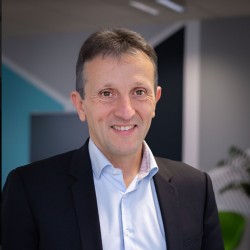  Il fautaussis'assurerde l'identit del'utilisateuret decontrlersesdroits d'accs , indiqueEric Antibi,directeurtechnique de Palo Alto France. (Crdit Palo Alto Networks)